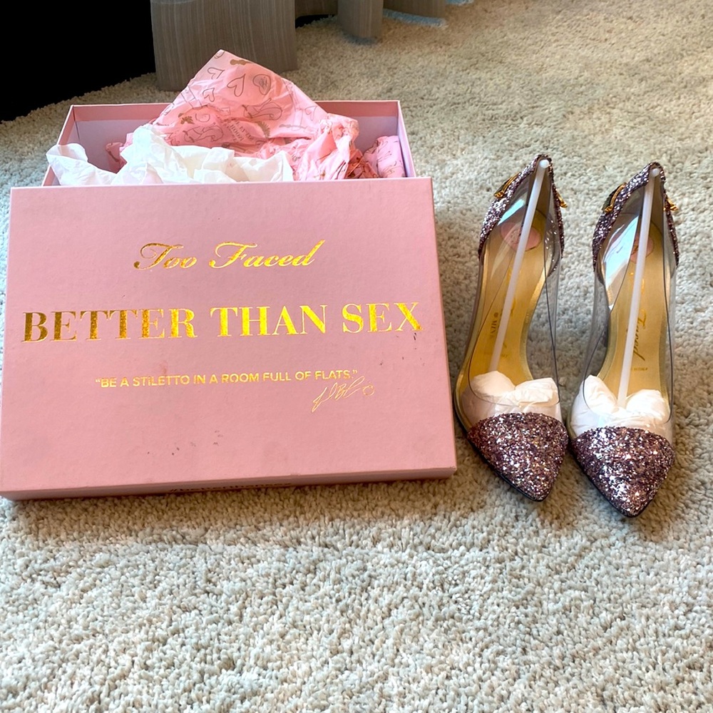 Brand NEW Two Faced Stllettos!